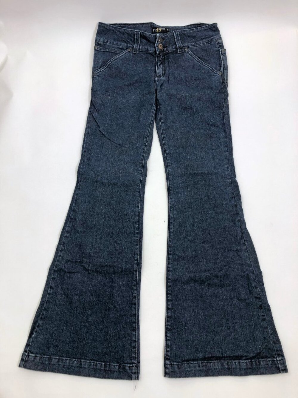 Fiorana Women's Size 30 Flared Legs 5 Pocket Jeans NWT